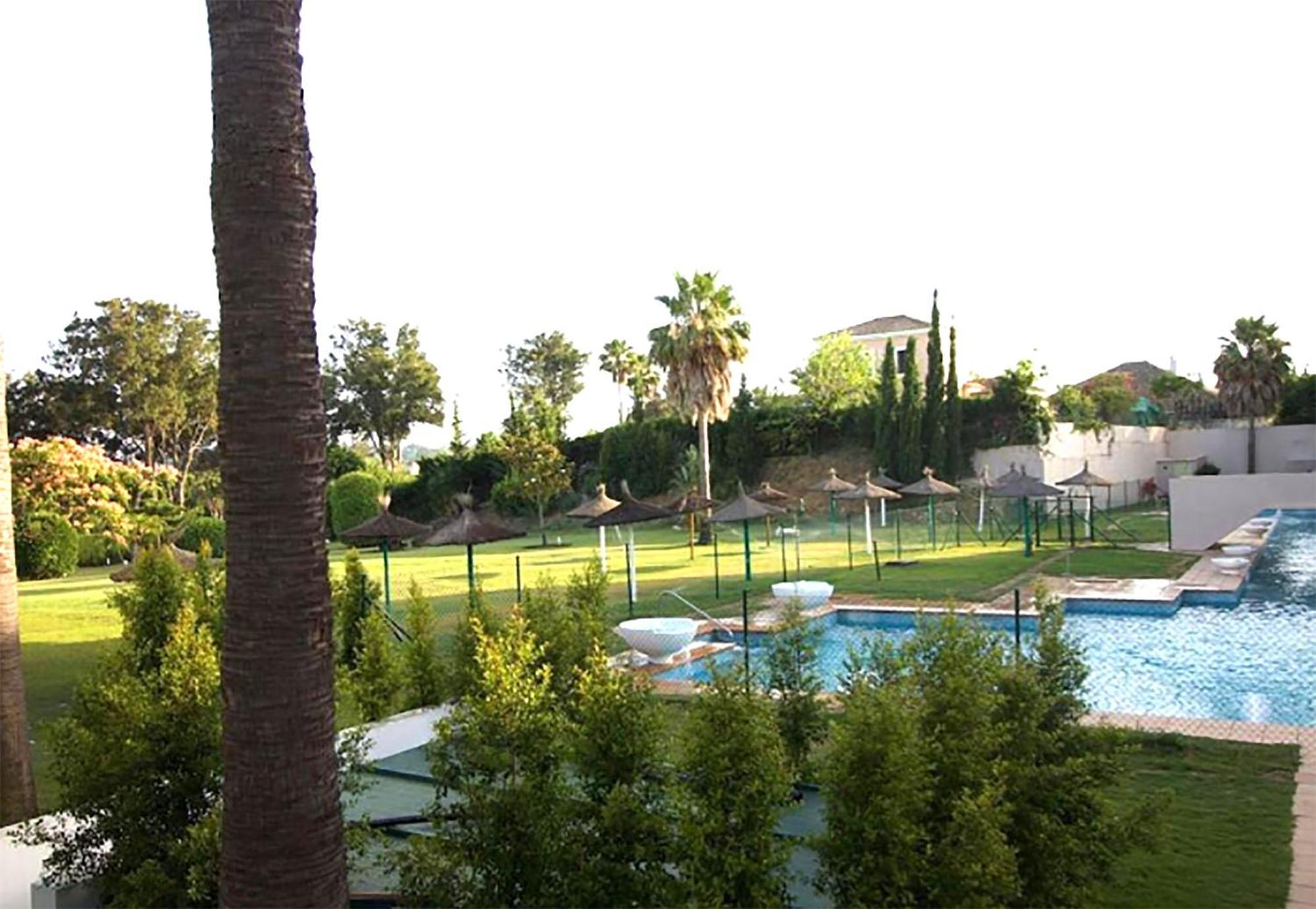 Royal Golf 308 1 Apartment San Roque  Bagian luar foto